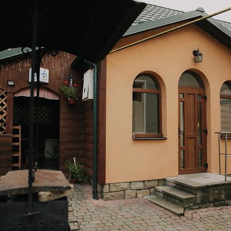 Вилла Dereviy Яремча Экстерьер фото